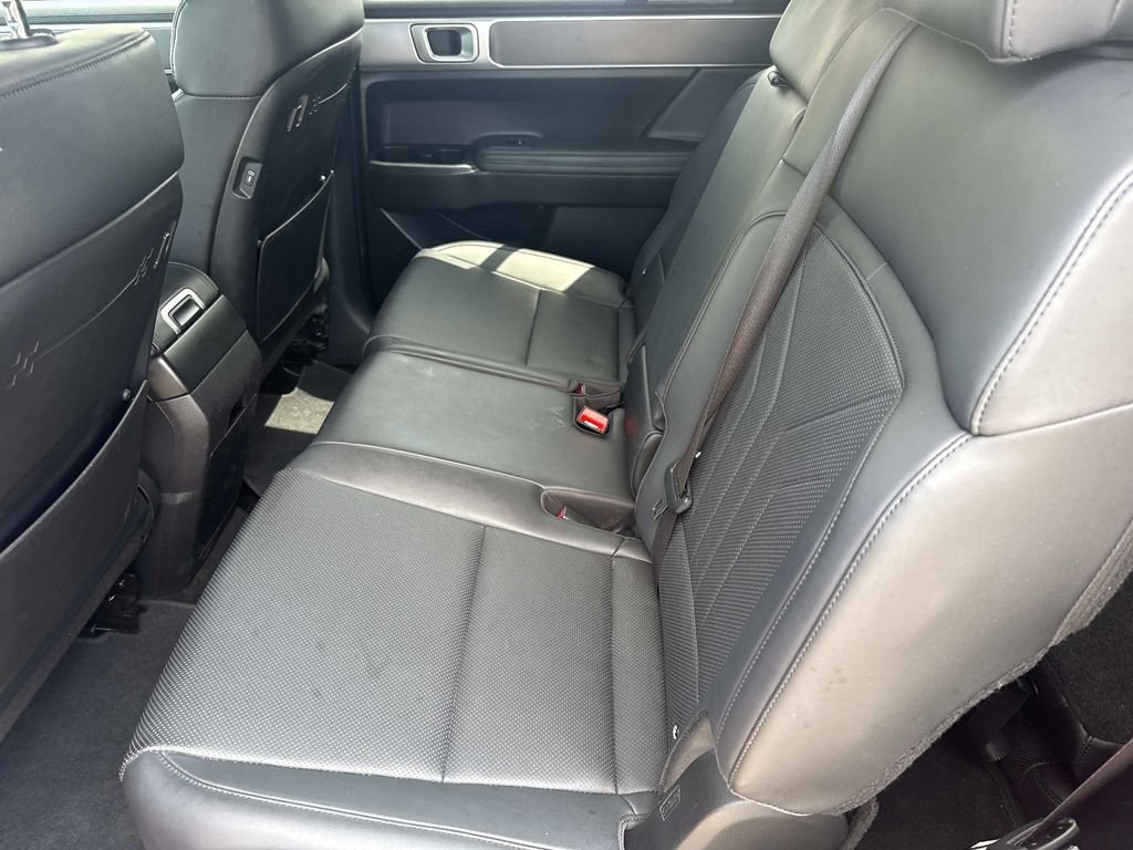 Used 2024 Red Hyundai SEL image 14