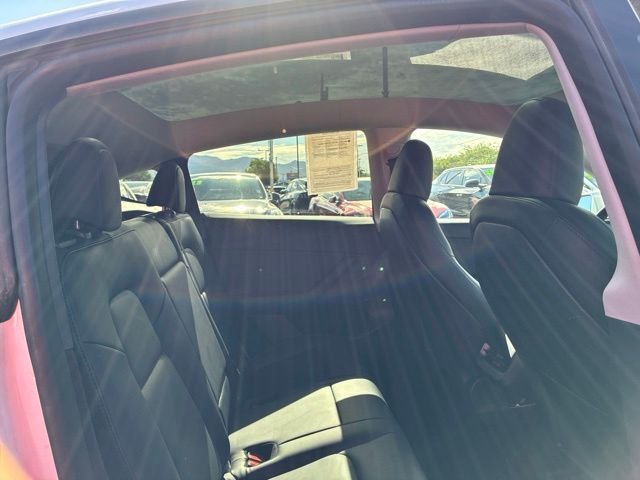 Used 2023  Tesla Long Range image 24