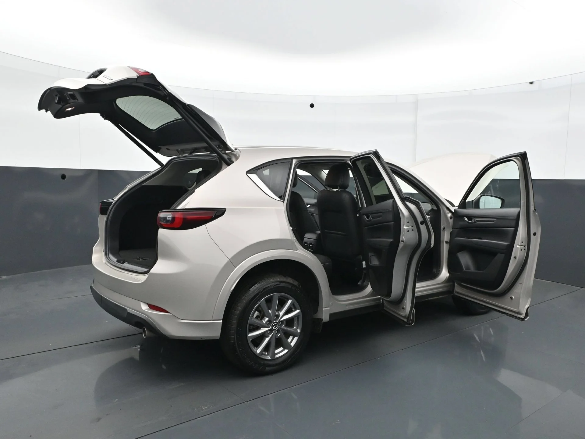 Used 2025 Platinum Quartz Metallic Mazda 2.5 S Preferred Package image 36