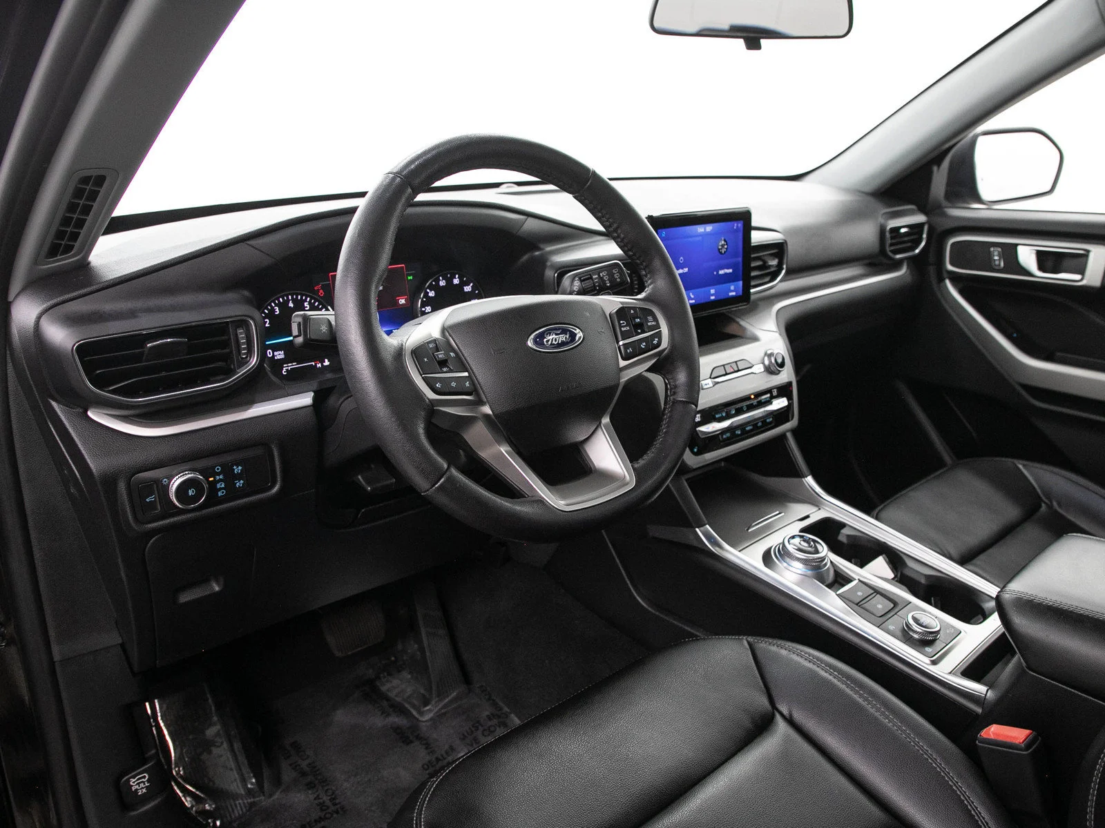 Used 2020 Black Metallic Ford XLT image 26