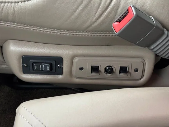 Used 2020 01u GMC Explorer Limited SE image 43
