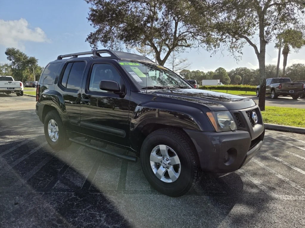Used 2011 Super Black Nissan S image 2