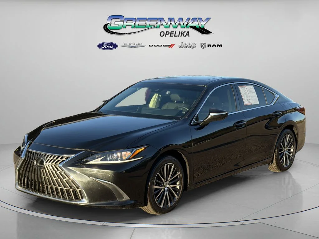 Used 2024 Black Lexus 350 image 3