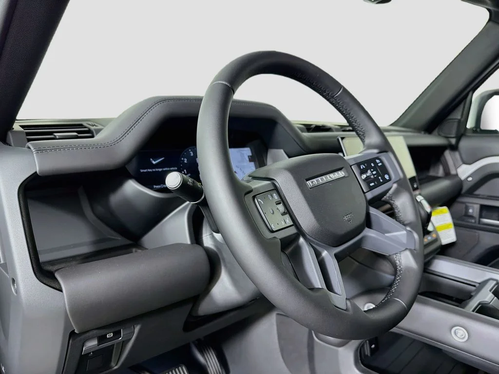 New 2026 Borasco Grey Land Rover X-Dynamic SE image 9