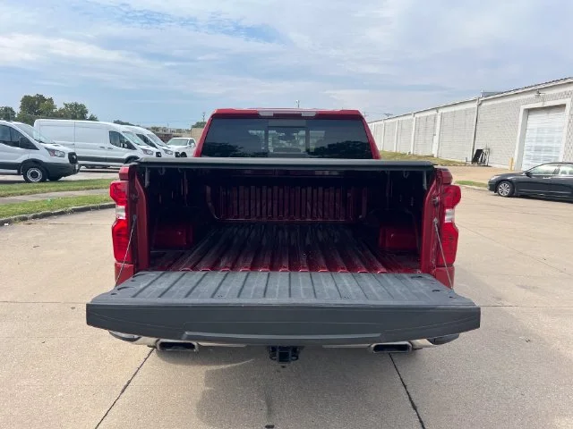 Used 2019 Red Chevrolet LT image 6