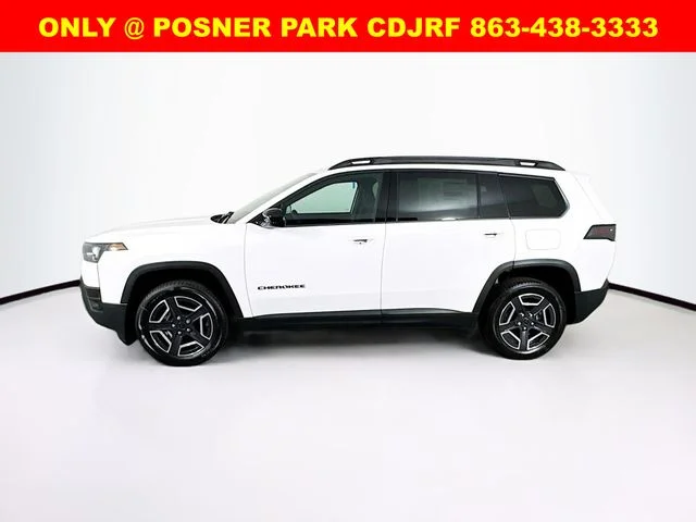 New 2026 Bright White Clear-Coat Exterior Paint Jeep Laredo image 4