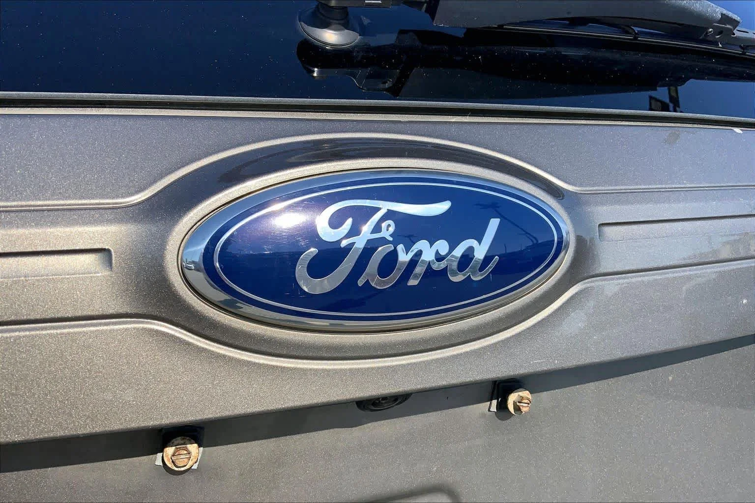 Used 2013 Mineral Gray Metallic Ford SEL image 30