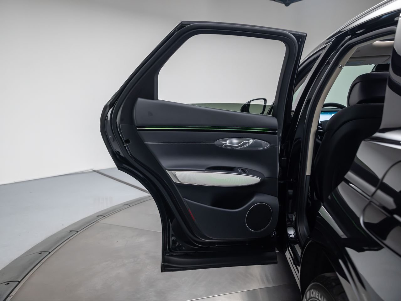 New 2026 Vik Black Genesis 2.5T ADVANCED image 29