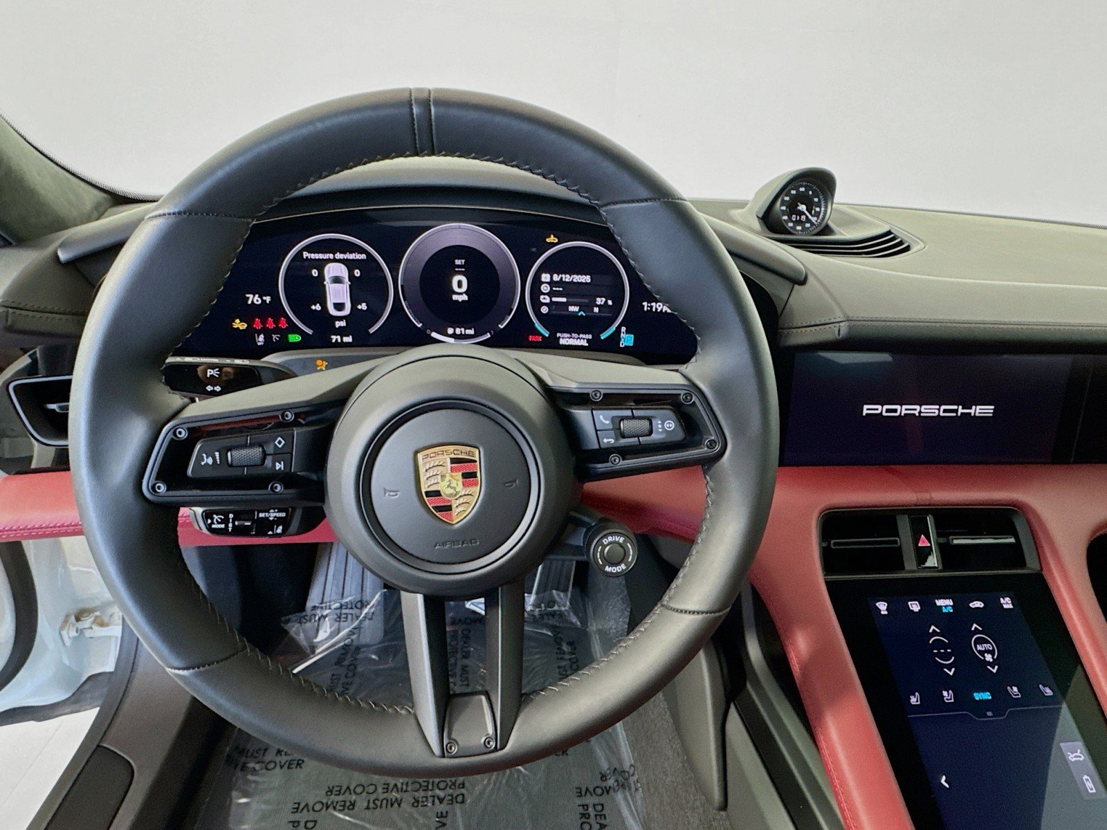 2025 Porsche Taycan S - Photo 14