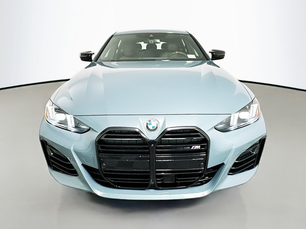 New 2026 Green Metallic BMW M440i xDrive image 2
