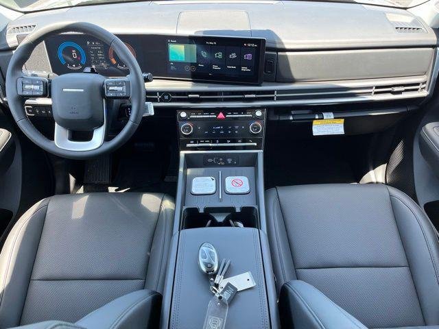 New 2026 Green Hyundai SEL FWD image 9