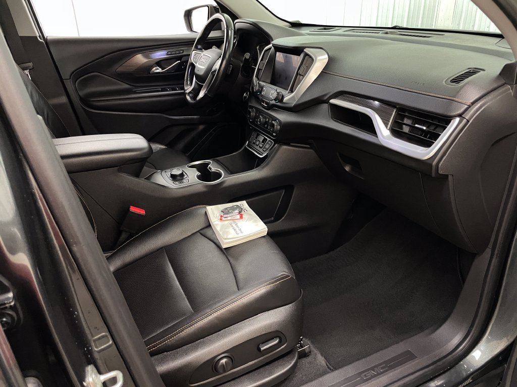 Used 2021 GRAPHITE GRAY METALLIC GMC SLT image 38