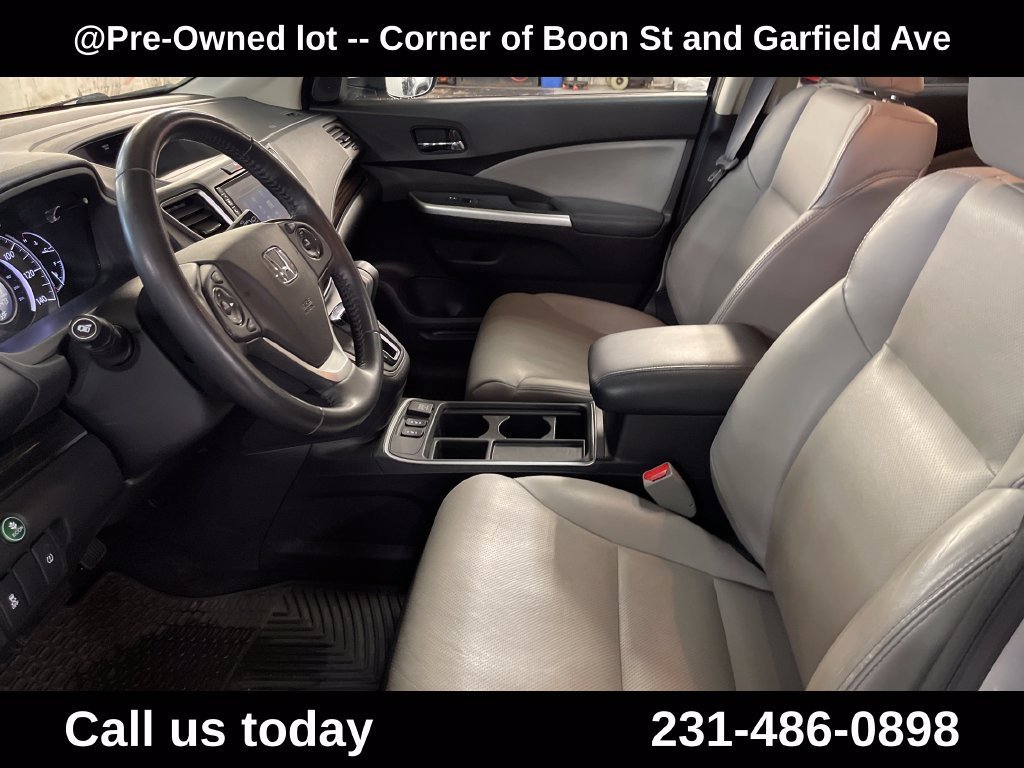 Used 2016 Silver Honda EX-L image 13