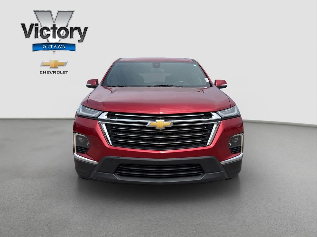 Used 2023 Chevrolet Traverse 1LT with VIN 1GNEVGKW0PJ316477 for sale in Kansas City
