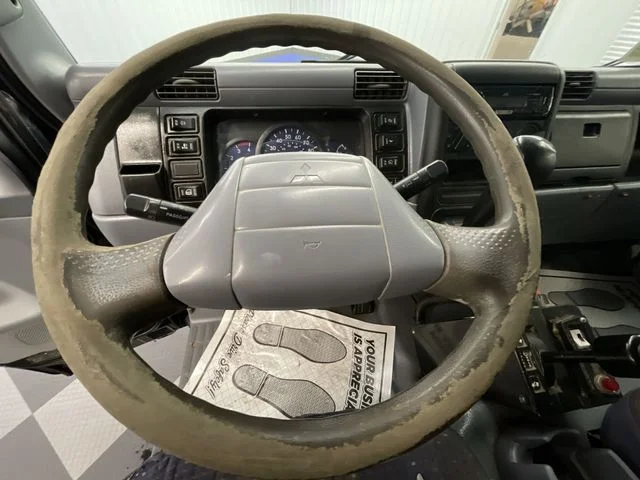 Used 2008 Green Mitsubishi  image 14