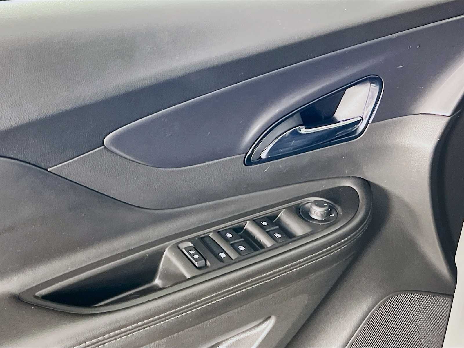 Used 2021 Quicksilver Metallic Buick Preferred image 18