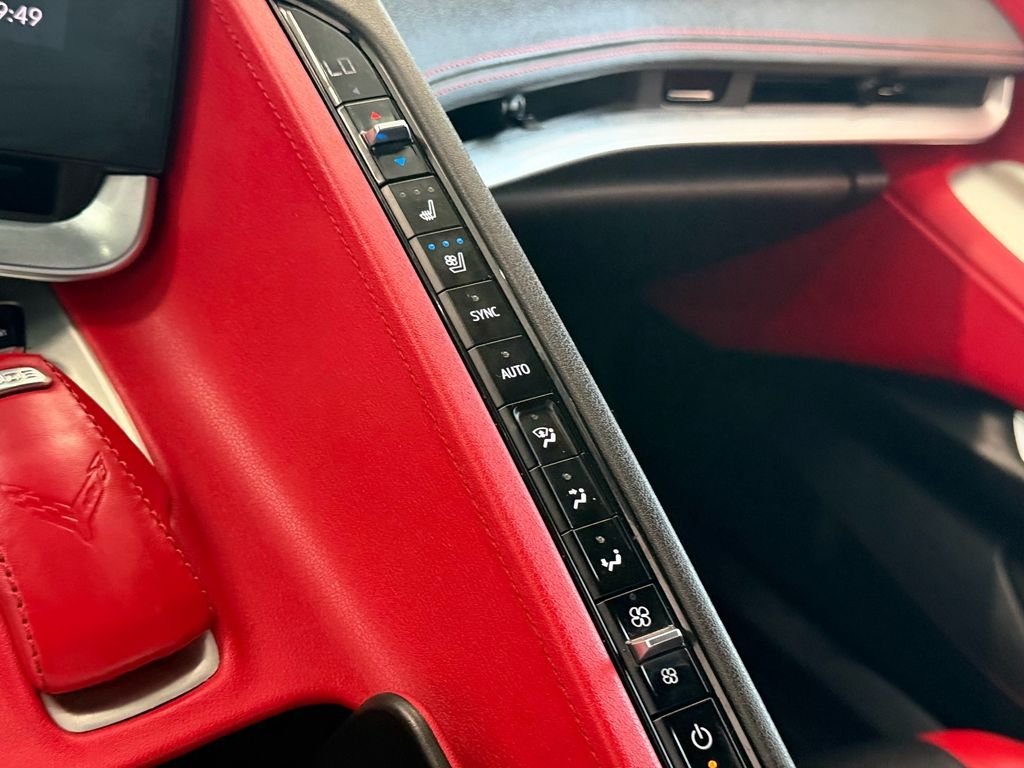 Used 2022 Gray Chevrolet Stingray image 21