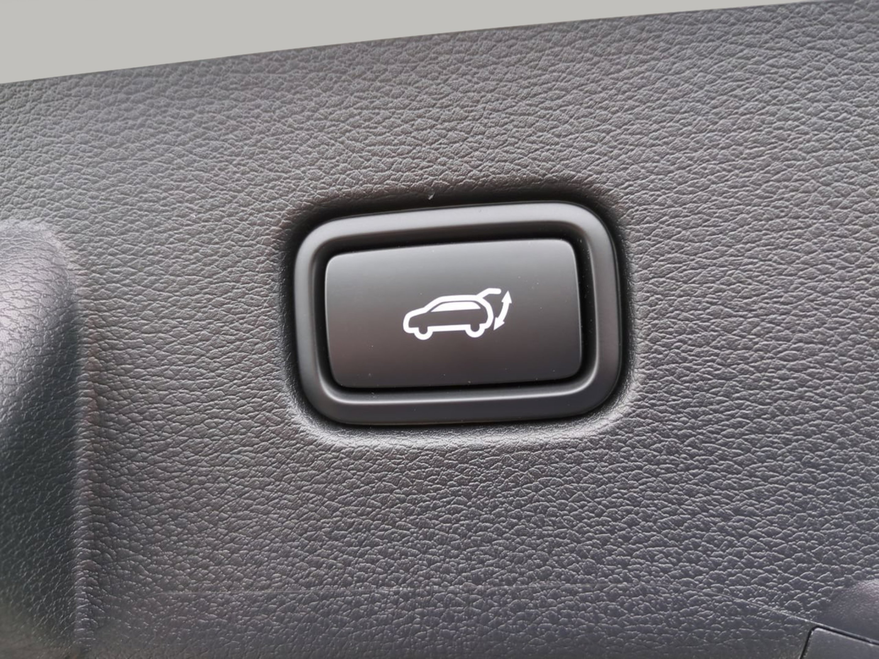 New 2026 Glacial White Pearl Kia EX image 16