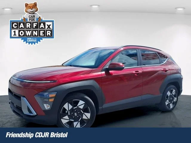 Used 2025 Red Hyundai SEL image 1