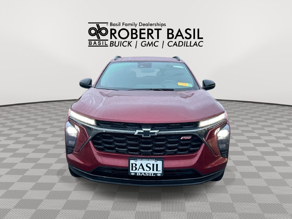 Used 2025 Red Chevrolet 2RS image 3