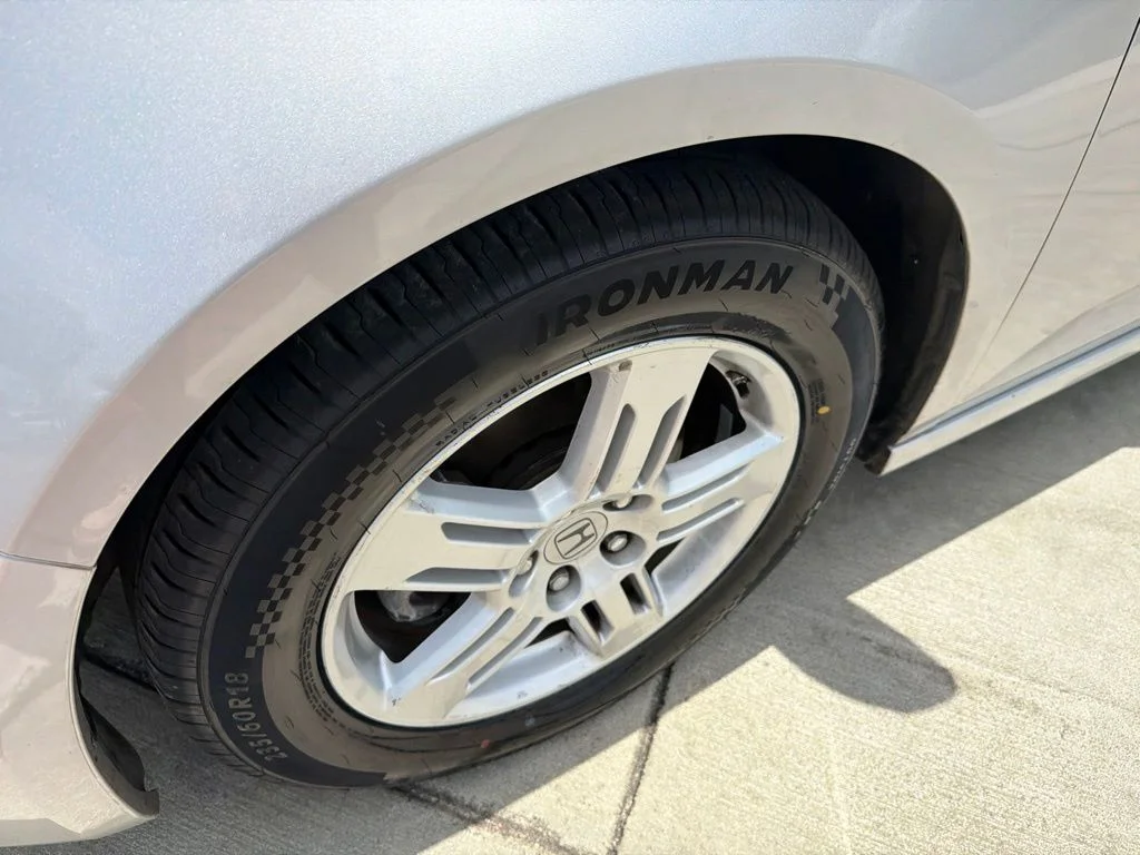 Used 2013 Silver Honda Touring image 10