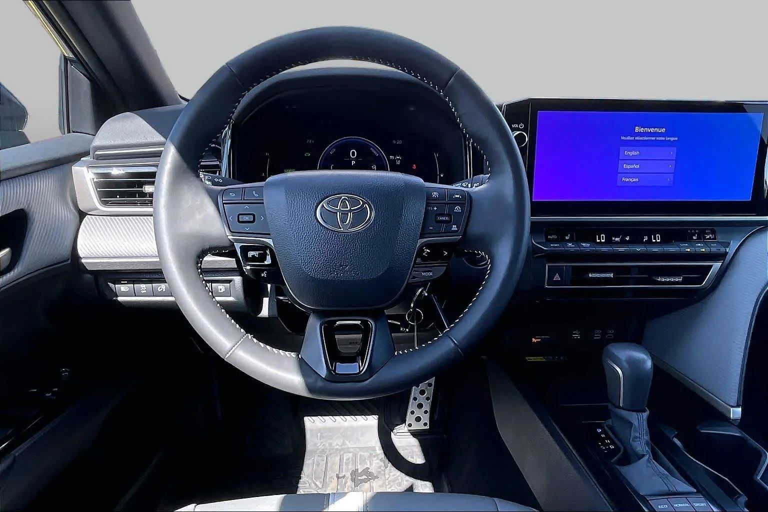 Used 2026 Ocean Gem Toyota SE image 5
