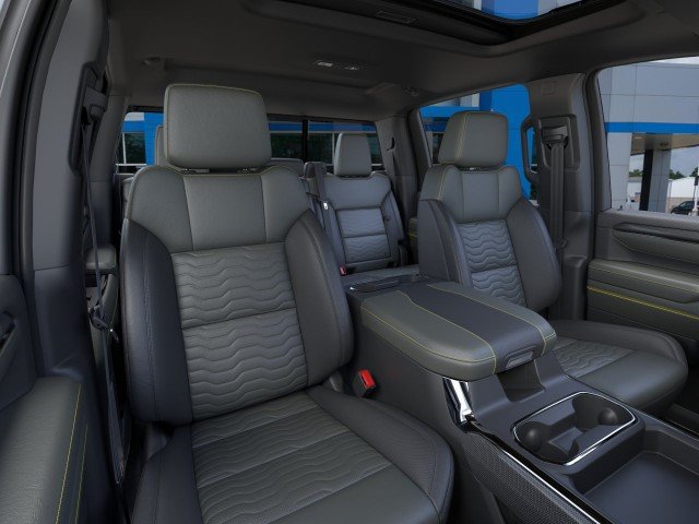 2026 Chevrolet Silverado 2500 HD ZR2 - Photo 16