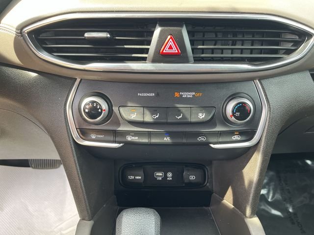 Used 2019 Blue Hyundai SE image 18