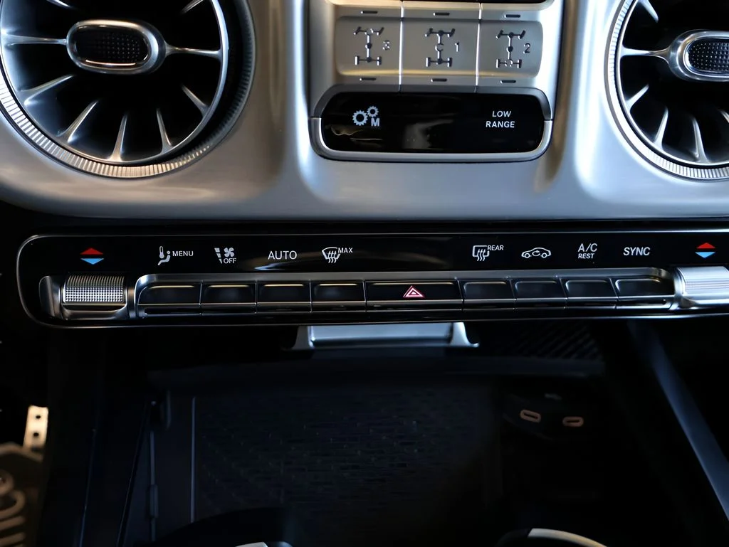New 2026 MANUFAKTUR Night Black Magno Mercedes-Benz AMG® G 63 SUV image 24
