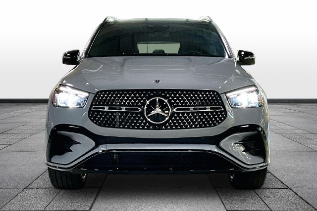 Certified Used 2026 Gray Mercedes-Benz GLE 450 image 2