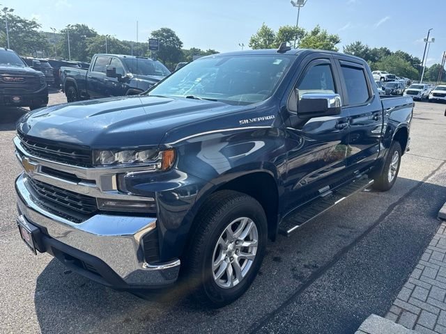 Used 2021 Blue Chevrolet LT image 3