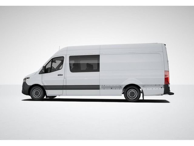 New 2026 Arctic White Mercedes-Benz Crew 170 WB image 33