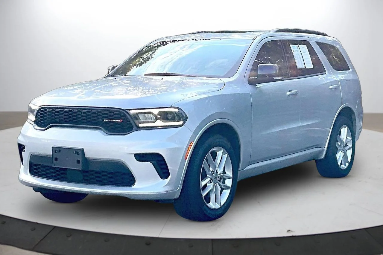 Used 2024  Dodge GT Plus image 4