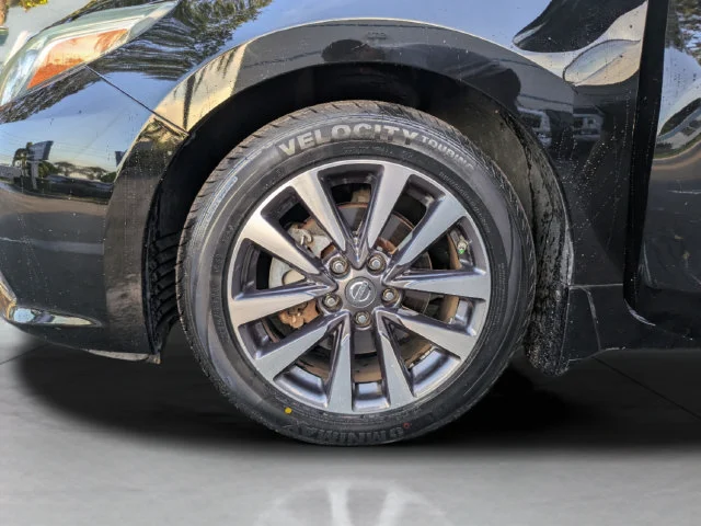 Certified Used 2017 Black Nissan 2.5 SV image 37