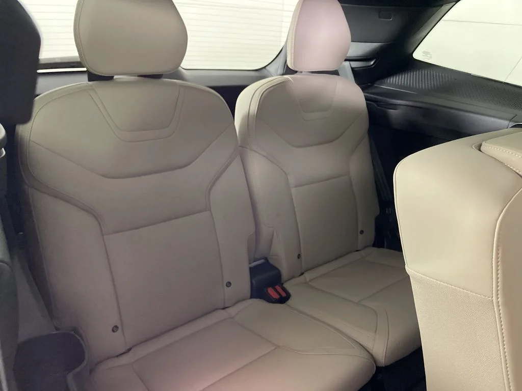 Used 2025 White Volvo Twin Motor Performance Plus image 18