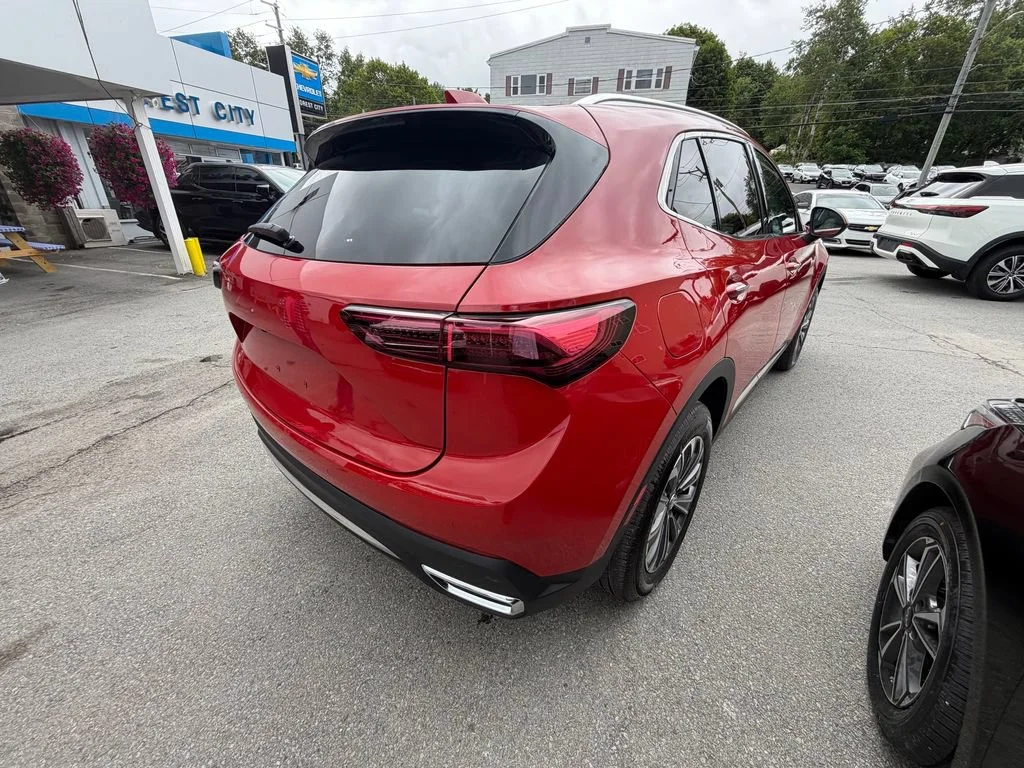 Used 2025 Brilliant Red Buick Preferred image 5