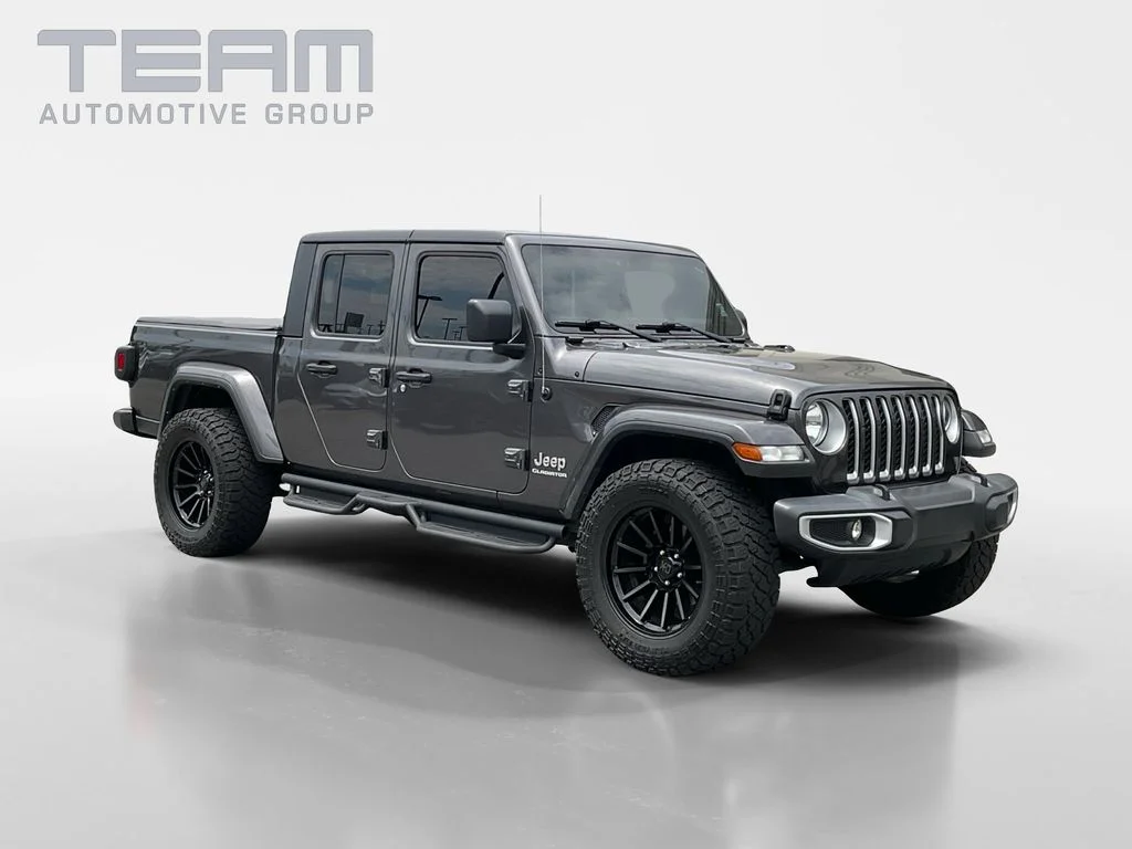 Used 2021 Gray Jeep Overland image 1