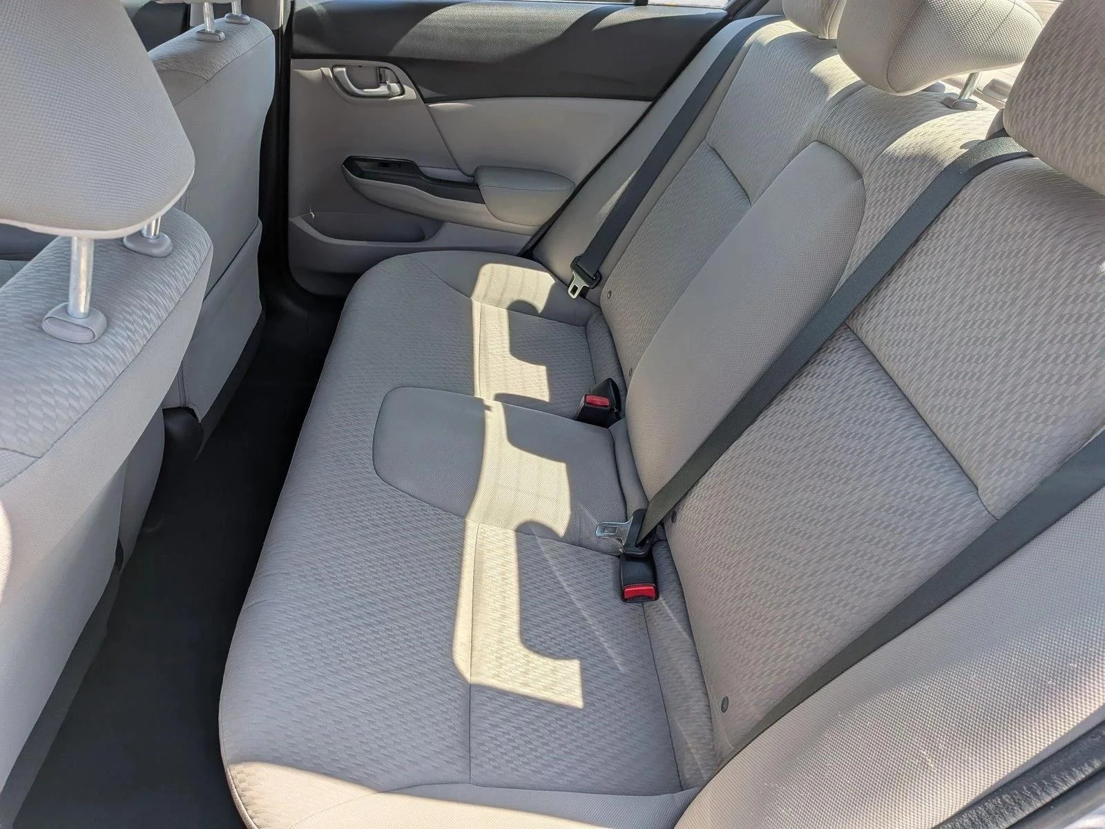 Used 2014 Silver/Gray Honda LX image 16