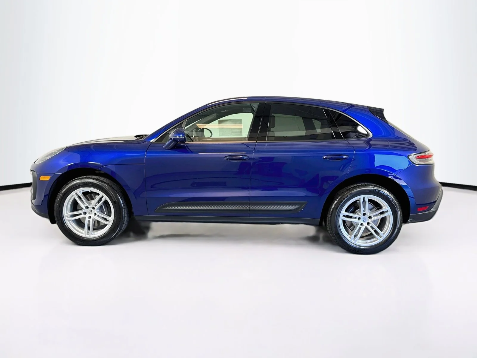 New 2026 Gentian Blue Metallic Porsche  image 2