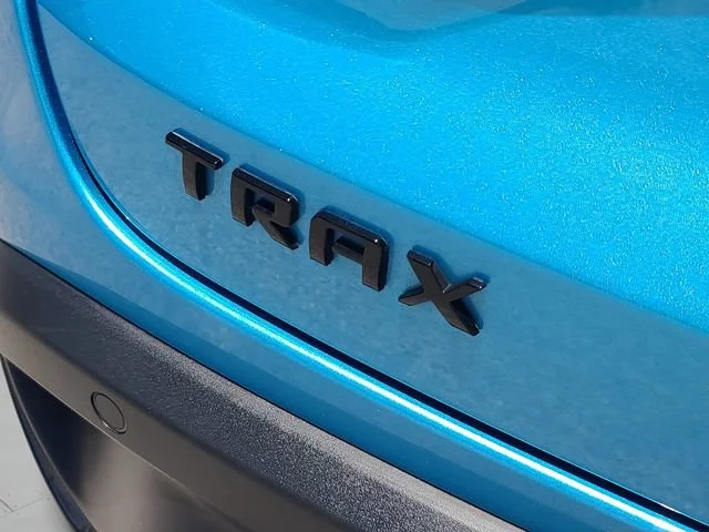 Used 2025 Marina Blue Metallic Chevrolet 1RS image 10