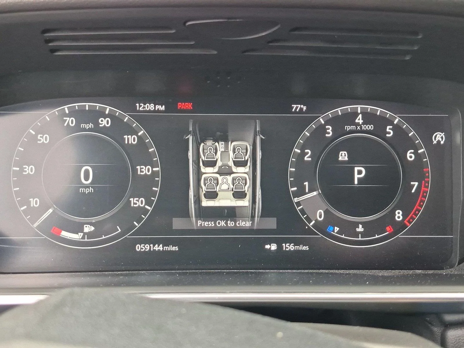 Used 2018 Fuji White Land Rover SE image 21