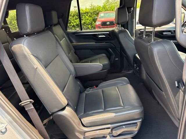 Used 2025 Gray Chevrolet LT image 20