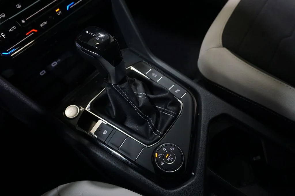 New 2026 Black Volkswagen 1.5T SE image 16