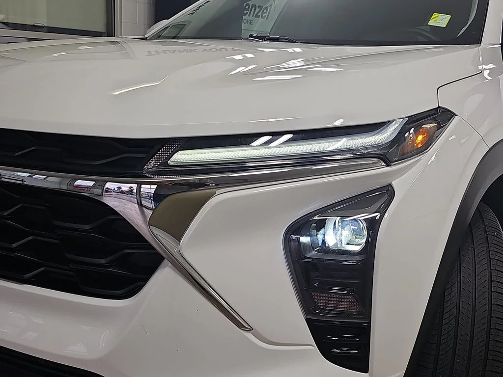 Certified Used 2025 White Chevrolet LT image 35