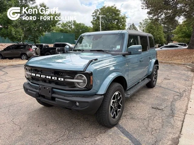 2023 Ford Bronco Outer Banks 4x4's photo