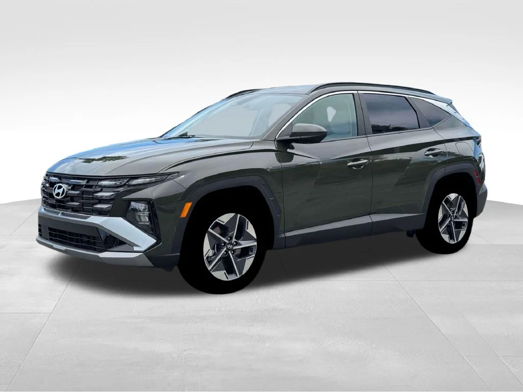 Used 2026 Green Hyundai SEL image 2