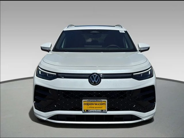 New 2026 Opal White Pearl Volkswagen 2.0T SEL R-Line Turbo image 2