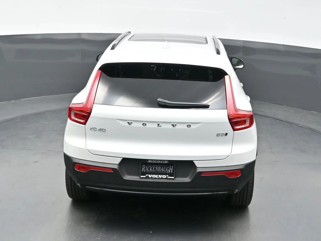 New 2026 Crystal White Volvo Plus image 34