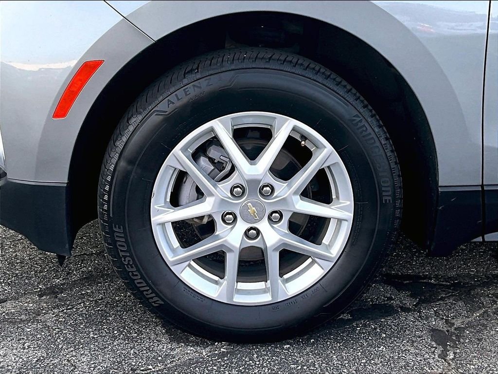 Used 2024 Gray Chevrolet LT image 7