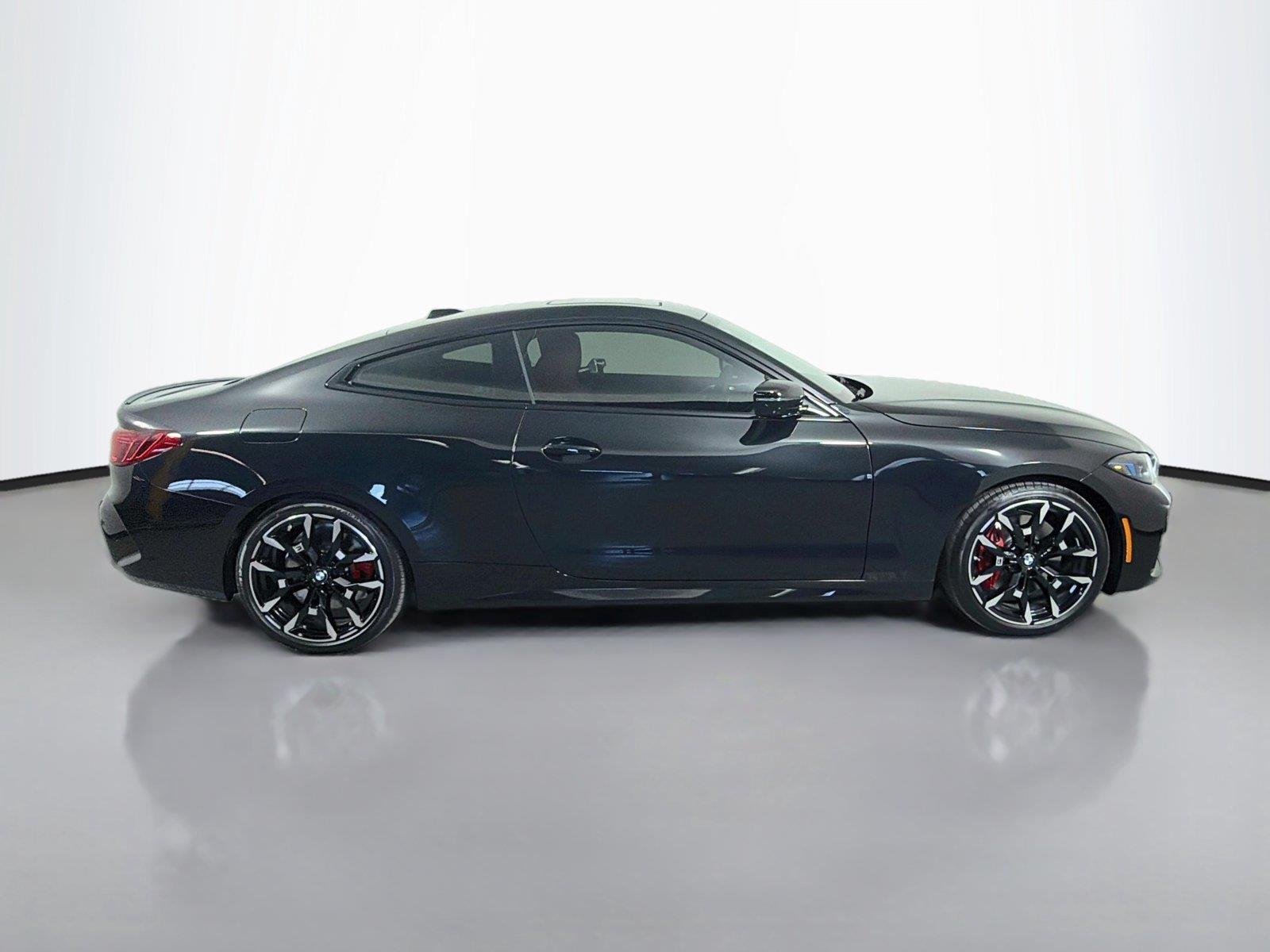 New 2027 Black Sapphire Metallic BMW 430i image 4